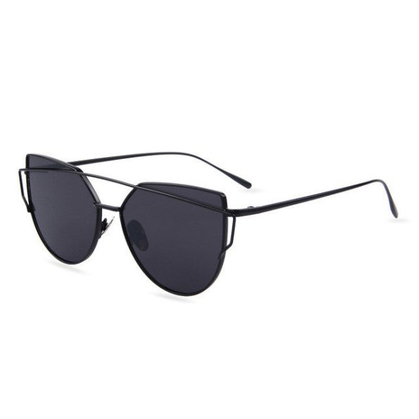 v-Black_Frame_Gray__134594312